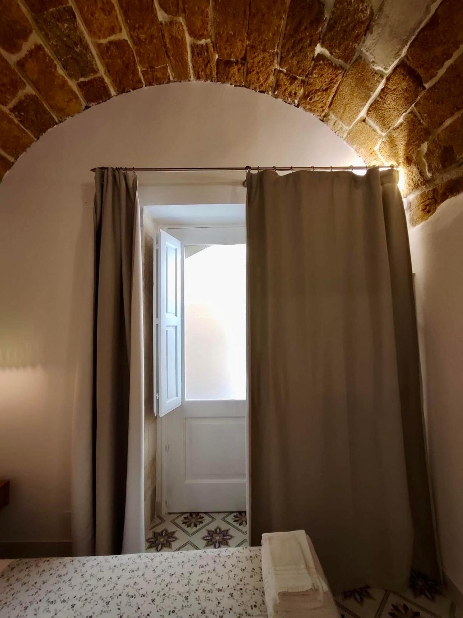La Via Della Giudecca Bed & Breakfast Syracuse Luaran gambar